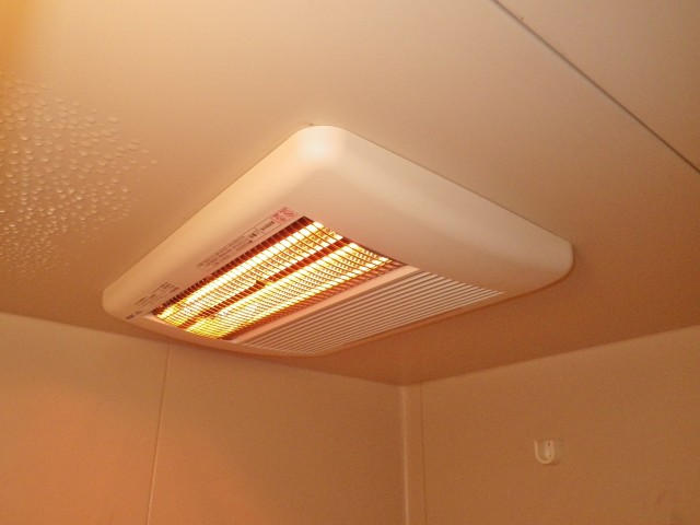 名古屋市中川区 浴室暖房乾燥機取替工事